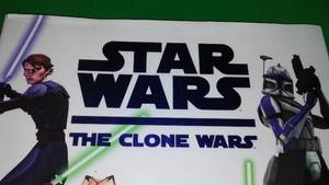 lot 331 image: Star Wars Book Episode One - Visual Guide. Excellent