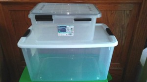 lot 384 image: Excellent Storage Totes (2)