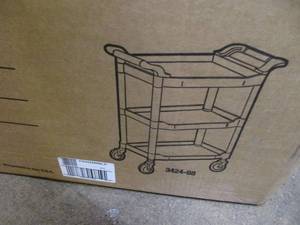 Rubbermaid Utility Cart