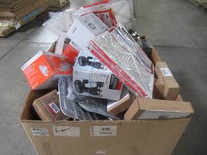 WHOLESALE MIXED PALLET OF COMMERCIAL SUPPLIES