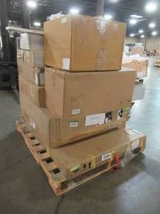 WHOLESALE MIXED PALLET OF MISCELLANEOUS MEDICINE CABINETS, MIRRORS AND OTHER ITEMS