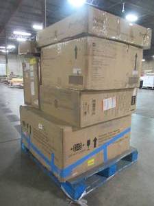 WHOLESALE MIXED PALLET OF MISCELLANEOUS BATHROOM CABINETS AND REMODEL ITEMS