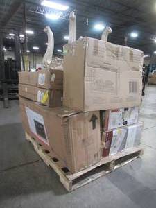 WHOLESALE MIXED PALLET OF MISCELLANEOUS HOME DECOR AND BEDROOM FURNITURE