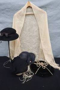 lot 12 image: GORGEOUS FRINGED SHAWL & 4 VINTAGE HATS
