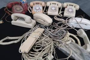 lot 20 image: ROTARY TELEPHONES