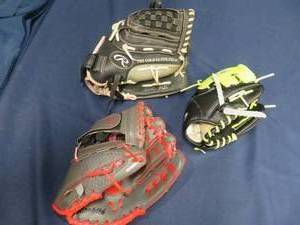 lot 60 image: 3 LEFT HANDED BASEBALL GLOVES