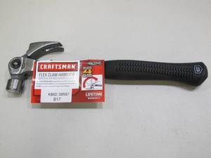 lot 895 image: Craftsman 18 Inch Flex Claw Hammer - New