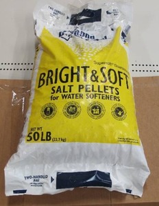 lot 866 image: 35 Bags Diamond Crystal Yellow Water Softener Salt - 50 Lbs Each - 1750 Lbs Total