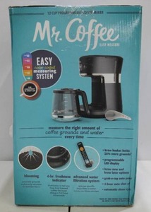 lot 864 image: Mr. Coffee Easy Measure 12 Cup Programmable Coffee Maker