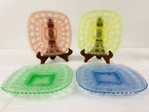 lot 12 image: Vintage Pressed Glass Plates and Two Julen Rrstrand Swedish Collector Plates