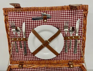 lot 129 image: Vintage Picnic Basket with Utensils
