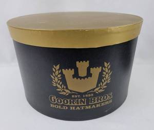 lot 33 image: Amazing Goorin Bros Lot- 2 Hats & 1 Hat Box