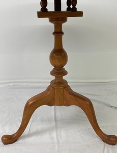 lot 217 image: Vintage Round Lazy Susan Table on Three Legs