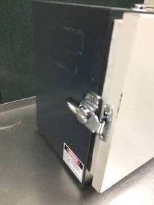 lot 14 image: LAB-LINE Instruments 100 Benchtop Incubator - Good Working Condition