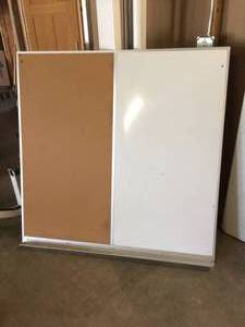 lot 39 image: Large Dry Erase &amp Corkboard - Good Condition