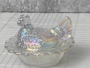 lot 220 image: Four Vintage Glass Rooster Covered Dishes - One Fenton