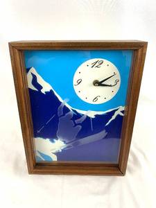 lot 77 image: Vintage Clock with Skier and Unique Stone Resin Cutting Board