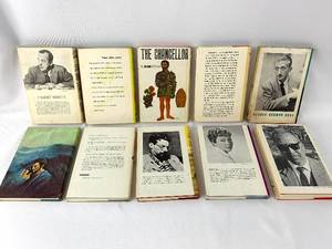 lot 82 image: A collection of 1950s- 1960s Novels #3
