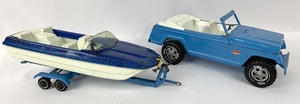 lot 231 image: Vintage Tonka #49200 Blue Jeepster Runabout w Boat and Trailer