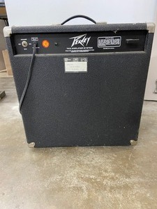 lot 274 image: Vintage Peavey TKO-80 Amp