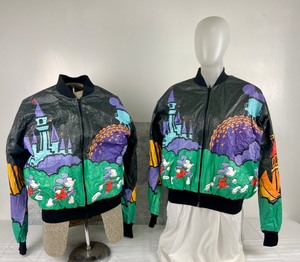lot 295 image: Rare Pair Of Disney Original 1995 World Marathon Windbreakers Size L
