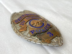 lot 296 image: 1950 Ziv Television Studios Eagle Top Security Police Badge Entenmann LA- #3