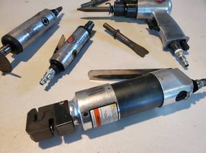 lot 46 image: (4) Air Tools