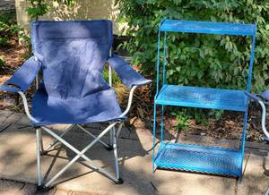 lot 115 image: (2) Blue Camping Chairs & Blue Plant Stand