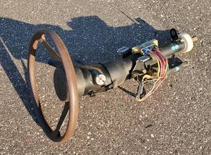 lot 144 image: Chevy Cavalier Automatic Tilt Steering Column For a Hotrod or Ratrod
