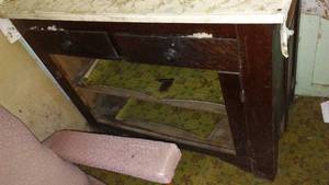 lot 13 image: Vintage Hutch and side table.
