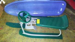 lot 10 image: Snow Sleds (2).