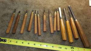 lot 146 image: Wood working carving tools.
