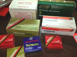 lot 247 image: Primers plus Auto Prime.