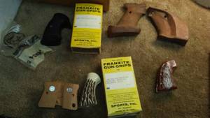 lot 467 image: Pistol handle grips and accents.