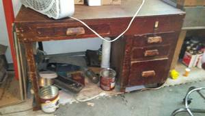 lot 393 image: Vintage desk. Used as sit-down workbench personal content will be removed.