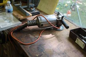 lot 667 image: Angle Grinder