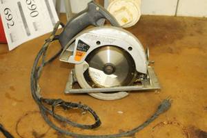 lot 684 image: Skilsaw 6-12 Circular Saw Heavy Duty