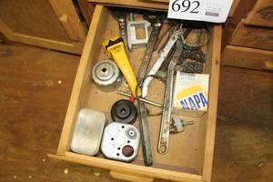 lot 693 image: Lot of (Approximately 6) Filter Wrenches (in 1 drawer)