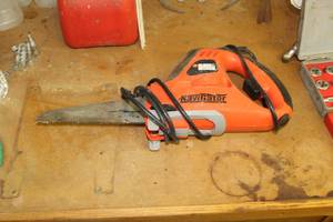 lot 730 image: Black & Decker SC500G NaviGator 10mm Powered HandsawJigsaw