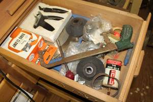 lot 714 image: Hand Tools (in 1 drawer)  with Band Clamp, Hacksaw, 3-in-One Oil, Bernes Cutter Kit,  Saw Blades, Misc. Tools