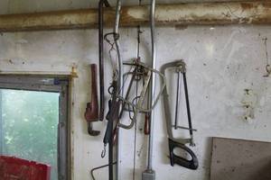 lot 746 image: Hand Tools  with Pipe Wrench, Pry Bar, Saws
