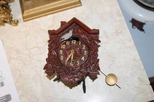 lot 784 image: Mini Cuckoo Clock