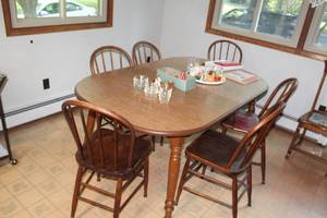 lot 789 image: Wood Dining Set  with Table, Chairs (x6), Leafs (x2)