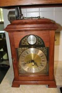 lot 797 image: Wood Table Clock
