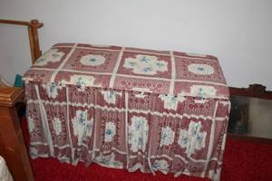 lot 843 image: Vintage Trunk