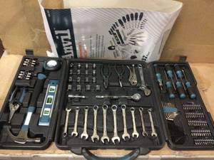Anvil 38 in. Drive SAE and Metric Home Tool Kit Set (137-Piece) Customer Returns See Pictures