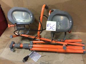 HDX 1200-Watt Halogen Tripod Work Light Customer Returns See Pictures