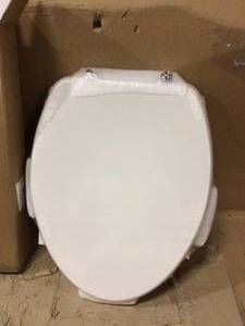 lot 18 image: Topseat 6TSTE9999CP TinyHiney Potty Elongated Toilet Seat Customer Returns See Pictures