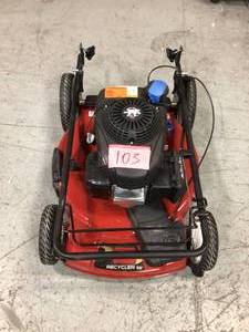 lot 103 image: Toro Recycler 22 Push Mower See Pictures