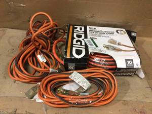 lot 20 image: RIDGID 50 FT 10 Gauge Heavy Duty Contractor Grade Extension Cord Customer Returns See Pictures